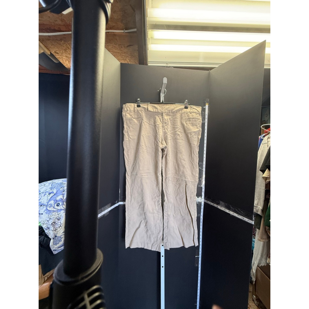 Women's Old Navy Plus 16 Beige Straight Leg Chino Pants